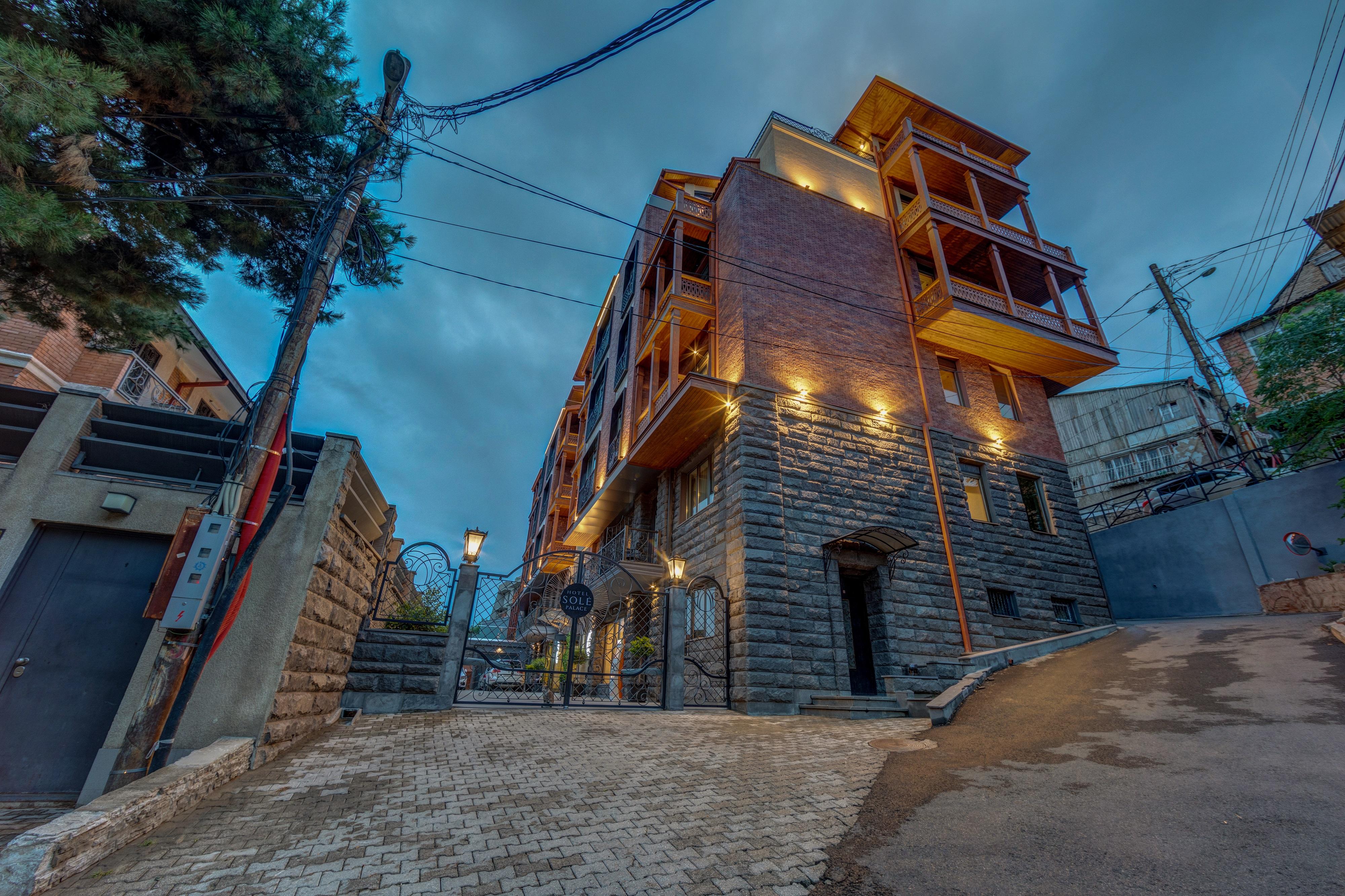 Sole Palace Тбилиси Екстериор снимка